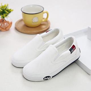 Giày bata thời trang cho các bé trai