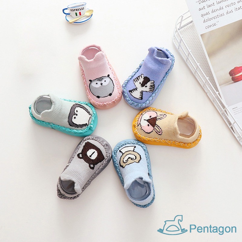 Giày Vớ Da Chống Trượt Họa Tiết Hoạt Hình Phong Cách Phương Tây Thời Trang Cho Trẻ Em