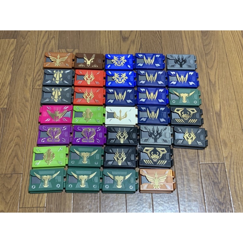 DX Deck Ryuki Hiệp Sĩ Mặt Nạ Phi Long