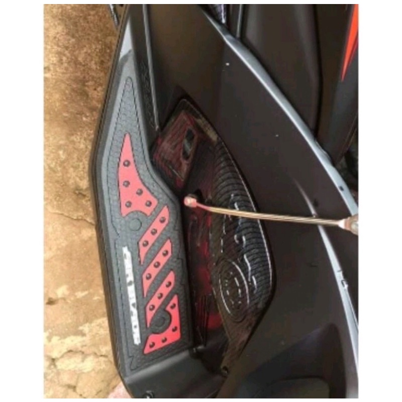 Thảm Gác Chân AB AirBlade 2016->2019 Cao Su Dày Cực Đẹp