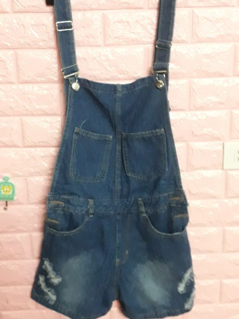 Yếm jean. | BigBuy360 - bigbuy360.vn