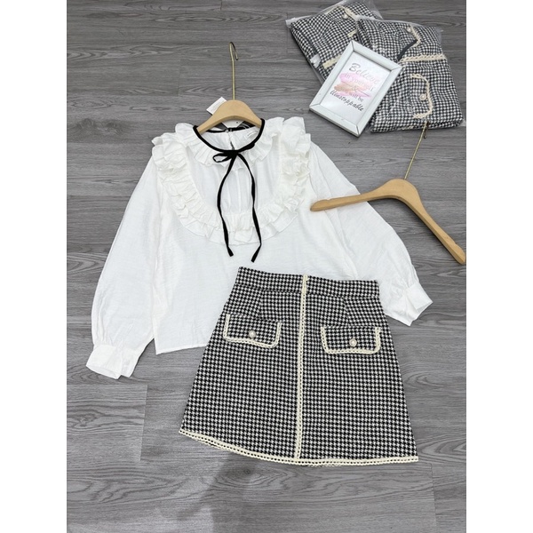 Sét Áo Trắng Đũi Bèo Ngực Mix Chân Váy Dạ Kẻ Siêu Xinh,Ảnh Thật Trải Sàn