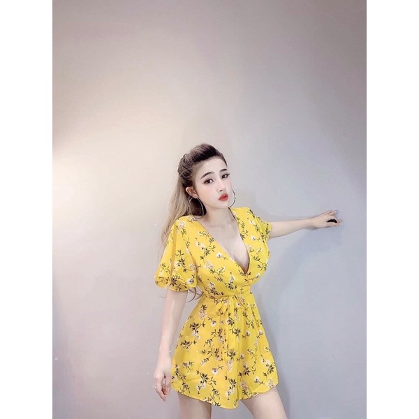 Jum hoa short đắp chéo ngực kèm belt xinh xắn
