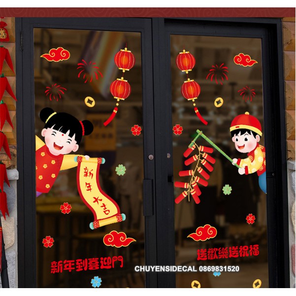 Decal trang trí Tết - Các Bé đốt Pháo đối liễm chào Xuân