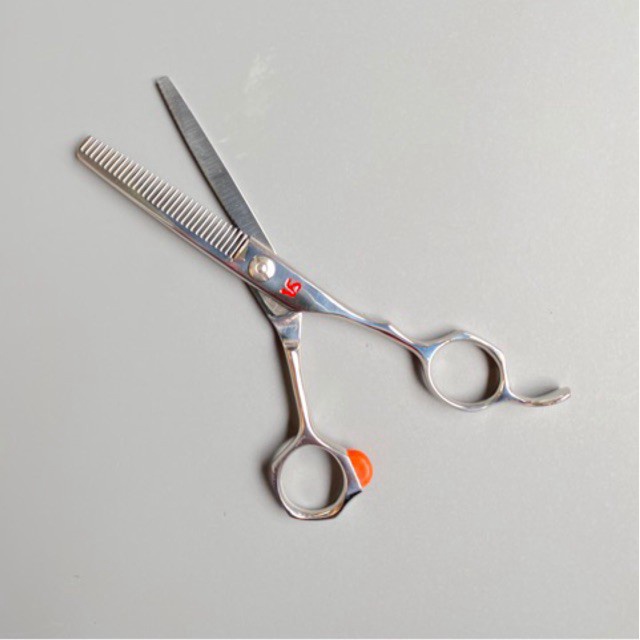 Kéo tỉa tóc VS Sassoon
