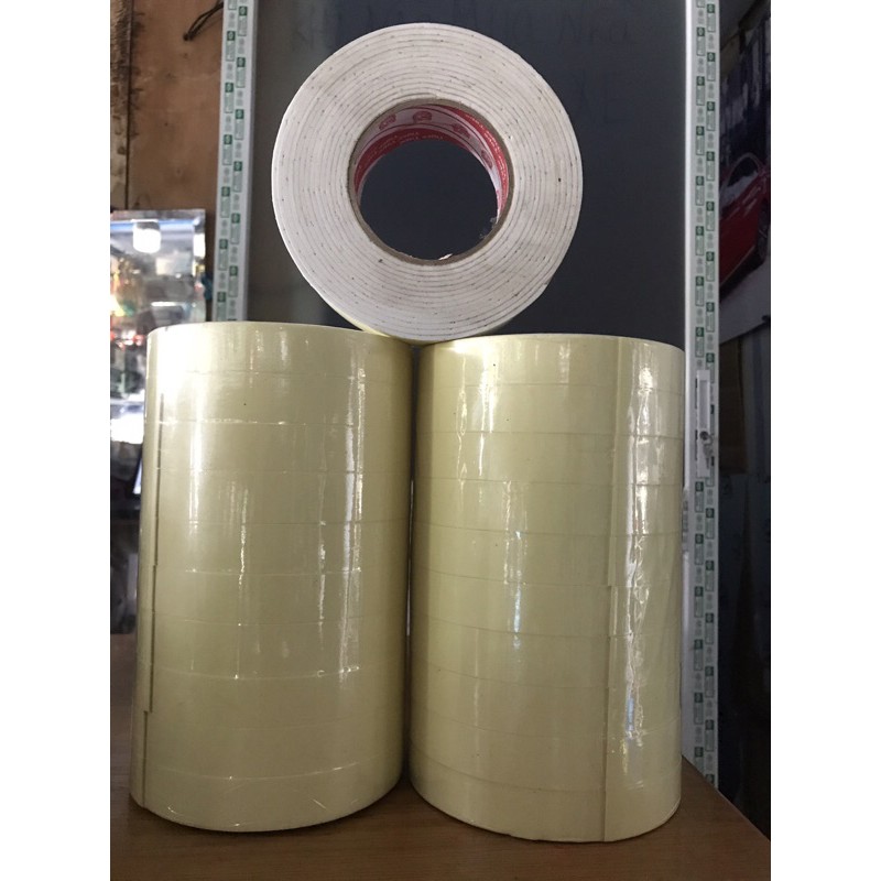 Băng keo xốp 2 mặt 2.4cm màu vàng