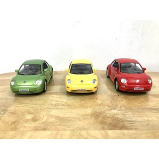 Mô hình xe volkswagen new beetle _ tỷ lệ 1:24
