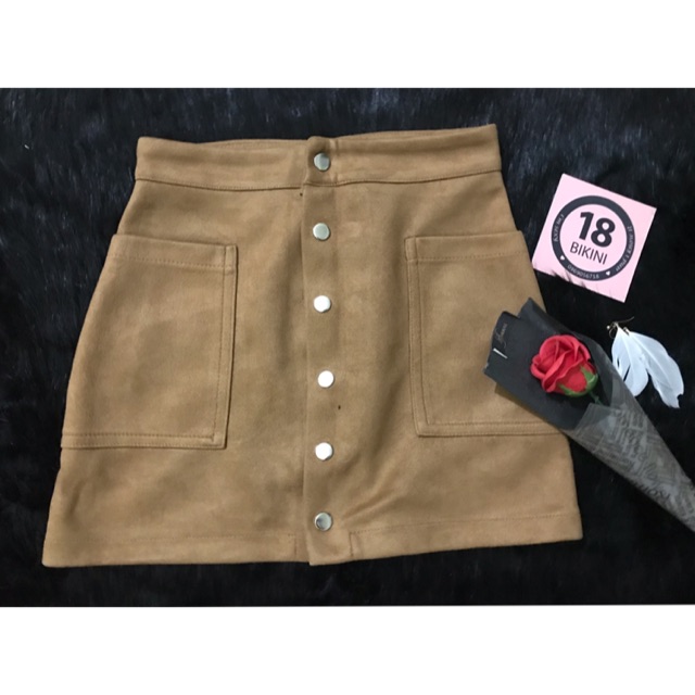 Váy da lộn nâu bò