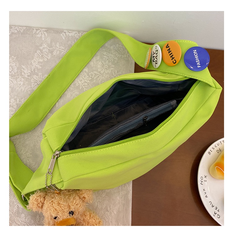 Túi Đeo Vai Bằng Vải Nylon Siêu Nhẹ Thiết Kế Giản Dị Dành Cho Nữ