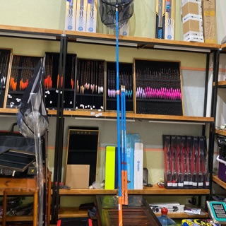 Cán vợt cacbon MRT 1.8m