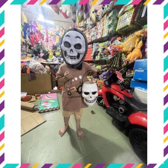 Giỏ kẹo hình đầu lâu dùng cho lễ hội Halloween