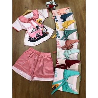 Đồ bộ pijama dễ thương tay ngắn lụa satin.