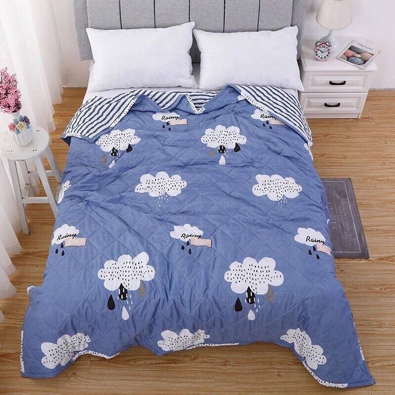 quilt  Ruột chăn dày dặn, ấm áp, 100% cotton, có thể tháo rời và giặt đượccái mền