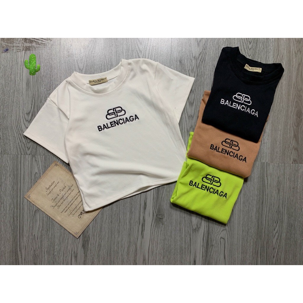 Áo kiểu croptop tay ngắn in logo chứ hiệu trước ngực cực xinh , chất thun bozip mềm mịn ( ảnh thật )