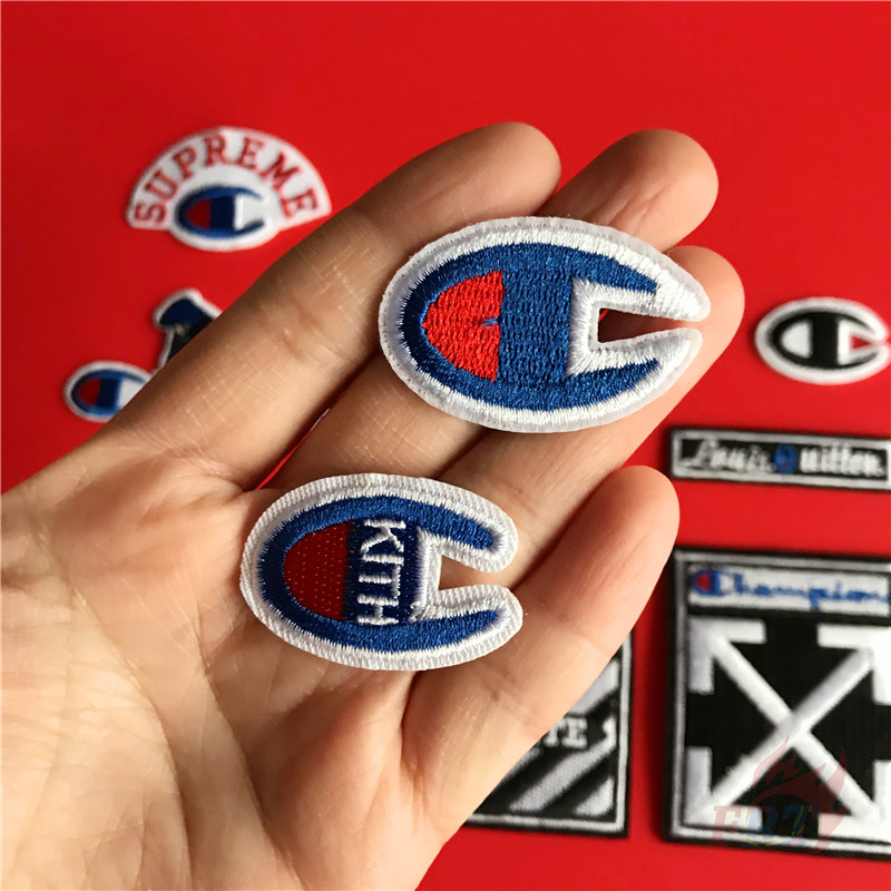 1 Sticker Ủi Thêu Hình Logo Champion Series 02