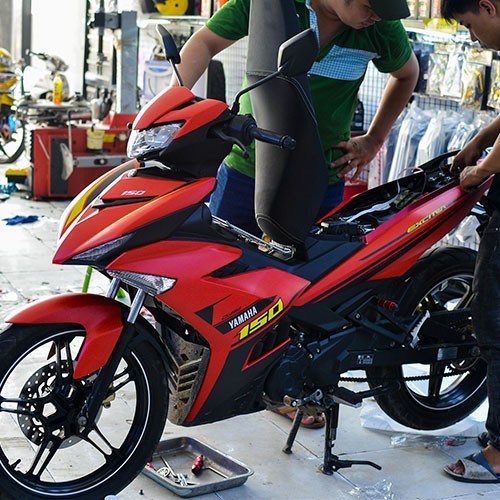 Tem trùm exciter 150 đỏ đen mẫu mới, độ team trùm decal xe máy ex dán đời 2015-2020