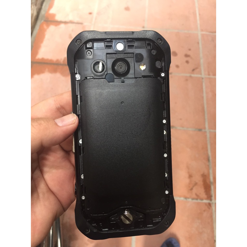 Điện thoại KYOCERA TORQUE G03