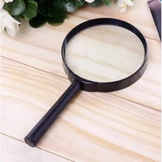 Kính lúp cho học sinh