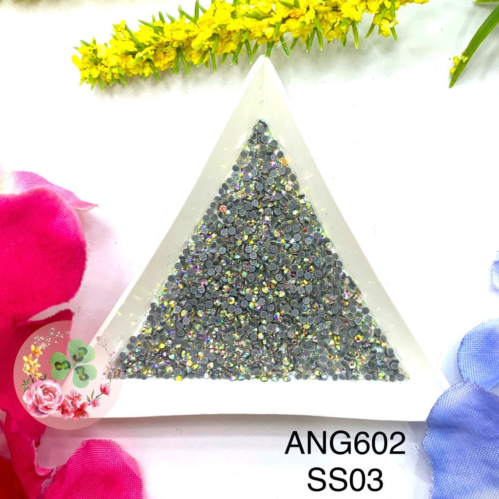 Mã ANG 602 Size 3, Size 4 . Đá Chân Lưới "Crystal AB" đính trang trí móng siêu lấp lánh.