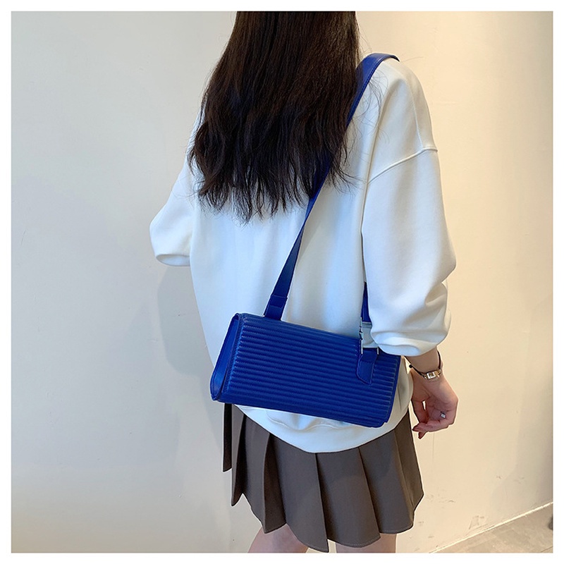 One Túi Đeo Vai Hình Vuông Màu Trơn Phong Cách Phương Tây Hàn Quốc 2022 Thời Trang Mùa Xuân