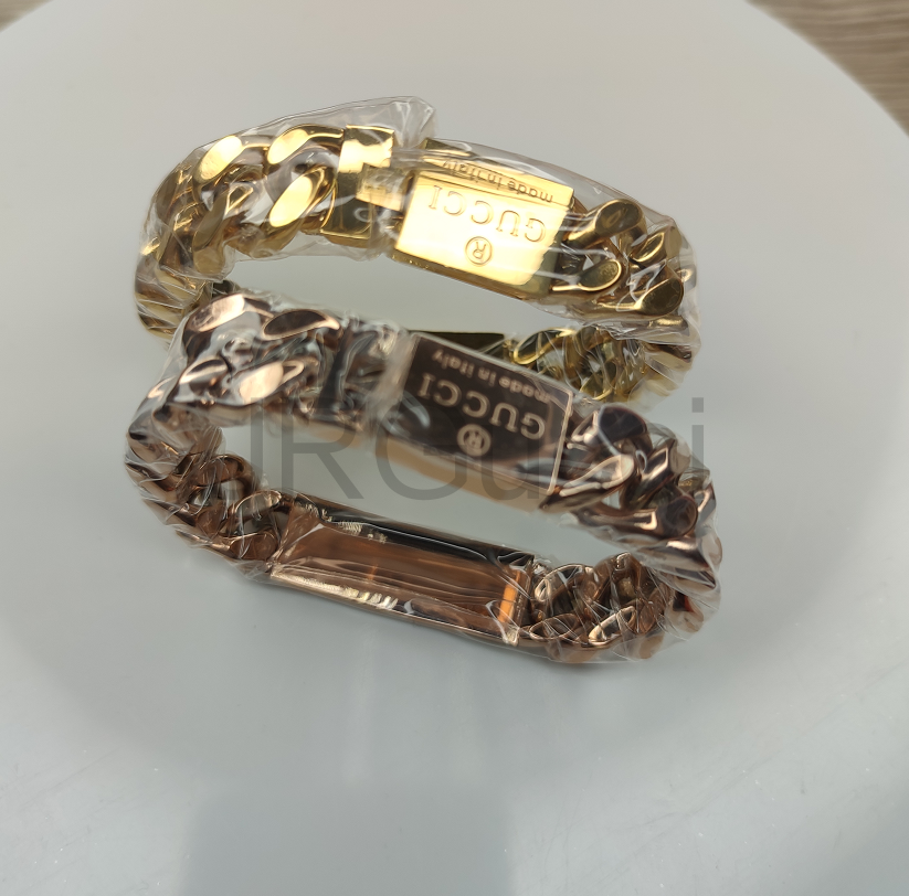 Vòng tay mạ bạc hình dây xích khắc chữ GUCCI thời trang sang trọng