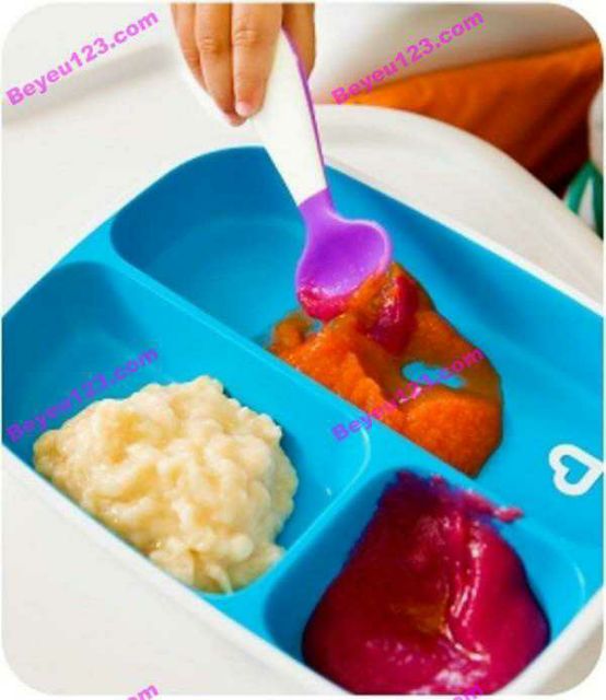 Tách vỉ -1 Khay ăn dặm chống trượt chia 3 ngăn Munchkin cho bé