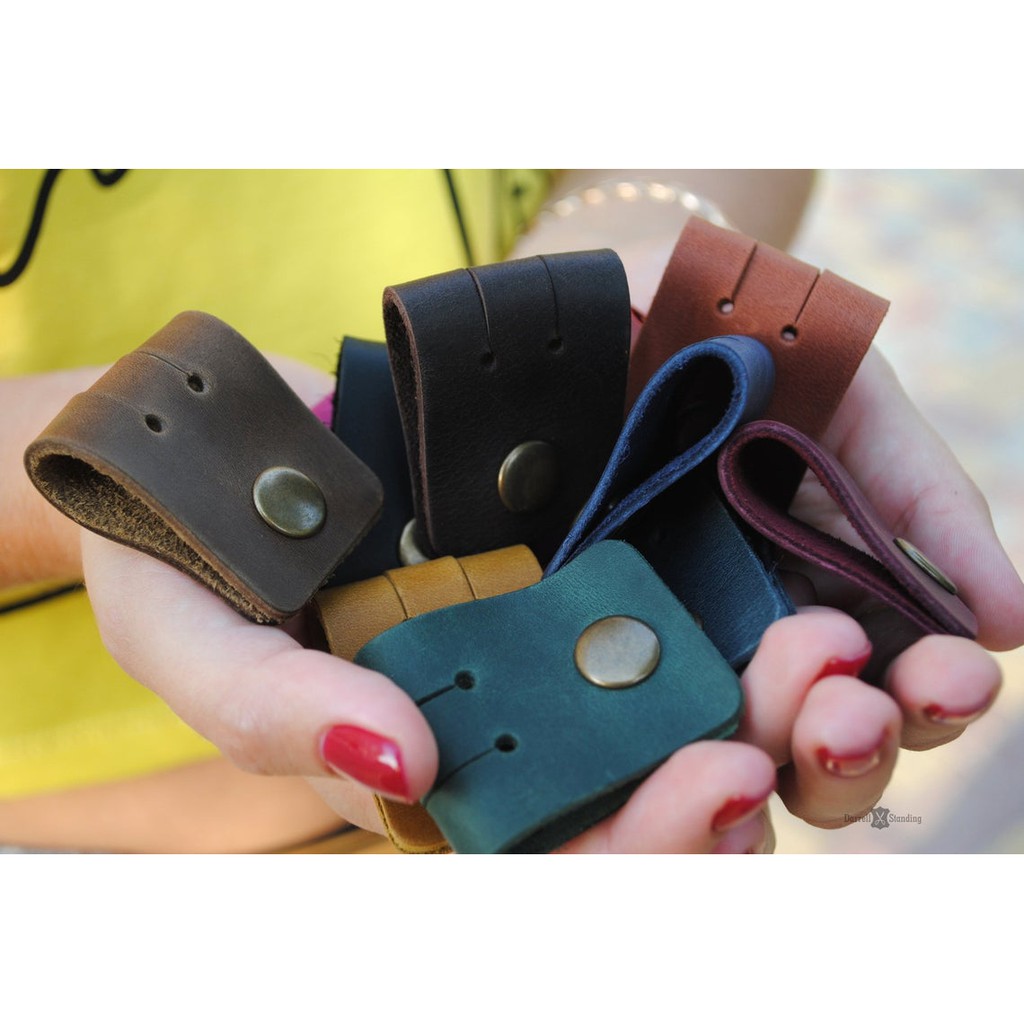 [Mua 4 tặng 1] Cuốn Dây Tai Nghe Cún Con Basic Đủ Màu Sắc - Da Thật Handmade | BigBuy360 - bigbuy360.vn