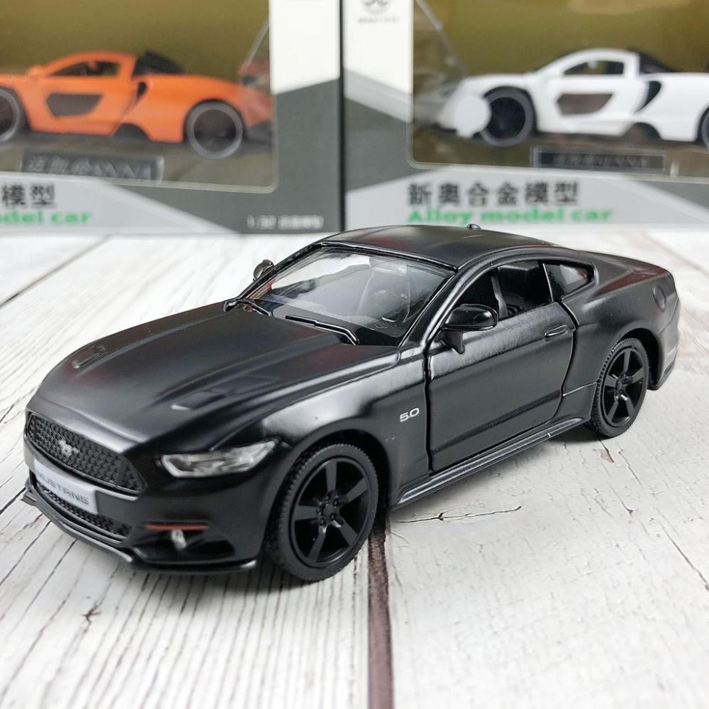 Xe mô hình Ford Mustang tỉ lệ 1:36 bằng sắt màu đen hàng cao cấp