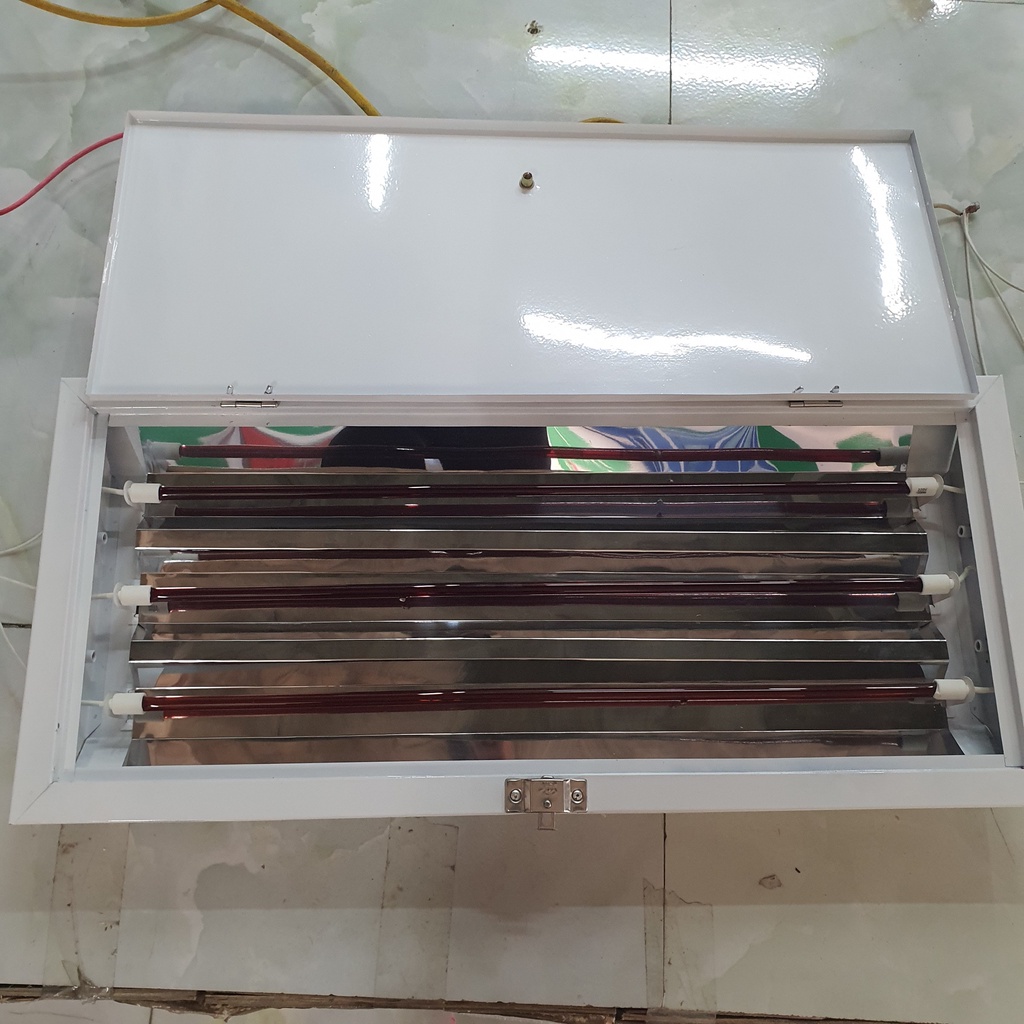 Đèn sấy sơn hồng ngoại 3 bóng