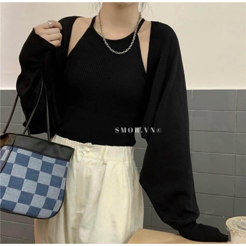 Set yếm trắng đen