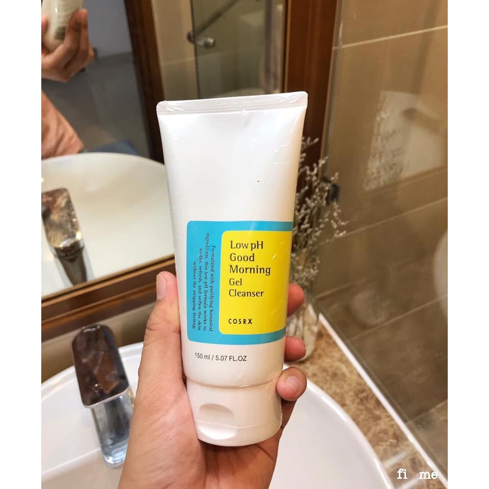Sữa Rửa Mặt dạng gel, dịu nhẹ Cosrx Low Ph Good Morning Gel Cleanser 150ml