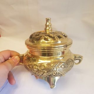 Lư xông trầm 3 chân