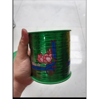Kẽm cột nơ bó hoa.