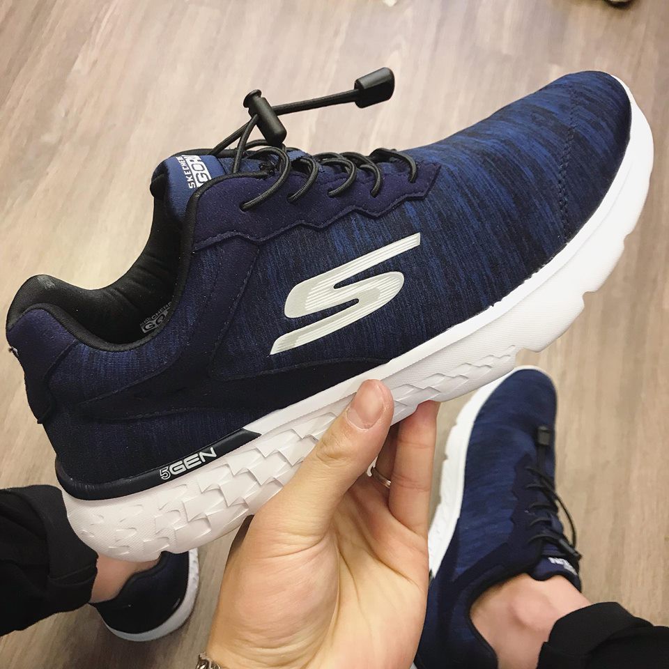 giầy sketcher go run 400