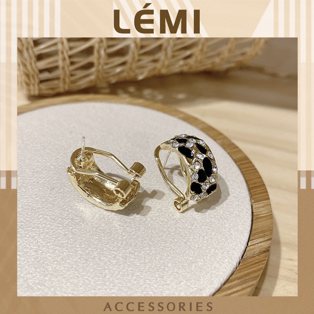 Bông tai kẹp bạc s925 đính đá hoa tai sang trọng kiểu dáng bán nguyệt quý phái Lemi accessories