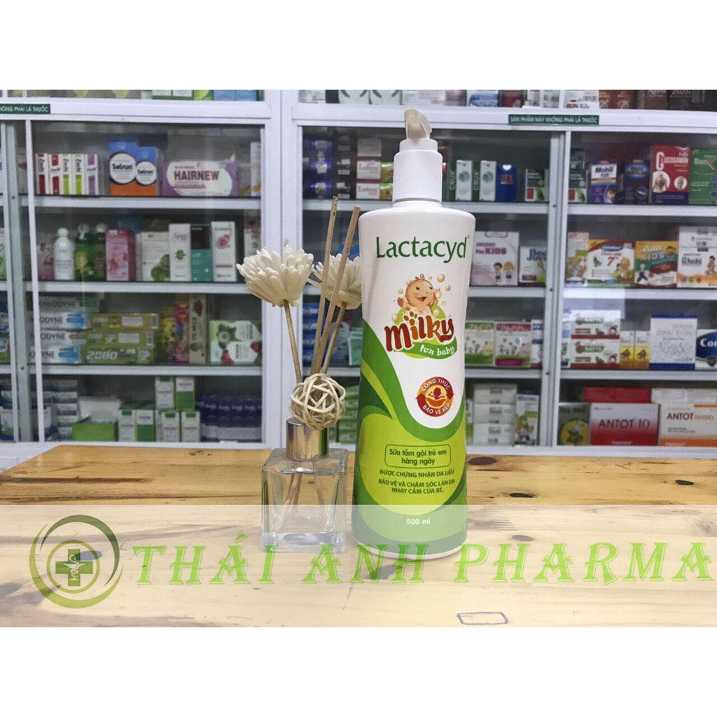 SỮA TẮM LACTACYD MILKY CHO BÉ CHAI 500ML