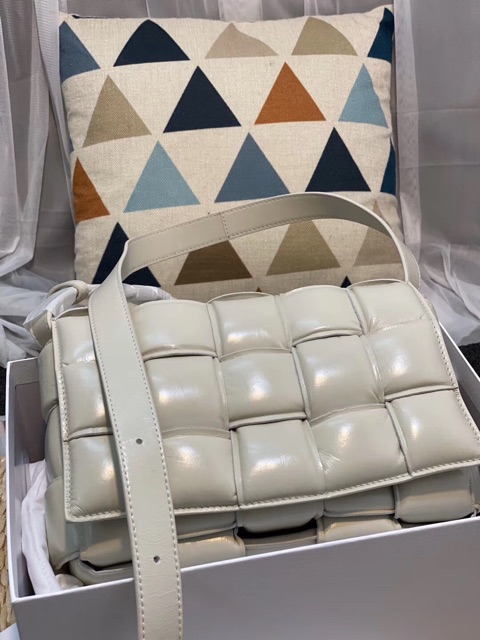 Túi đeo chéo bot PADDED CASSETTE BAG