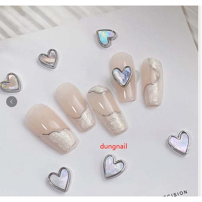 charm tim trang trí nail