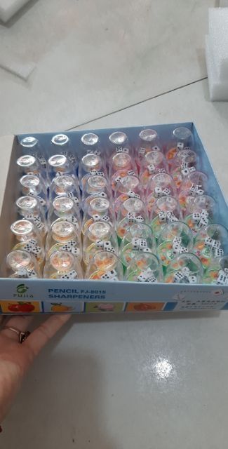 Gọt chì lắc xí ngầu
