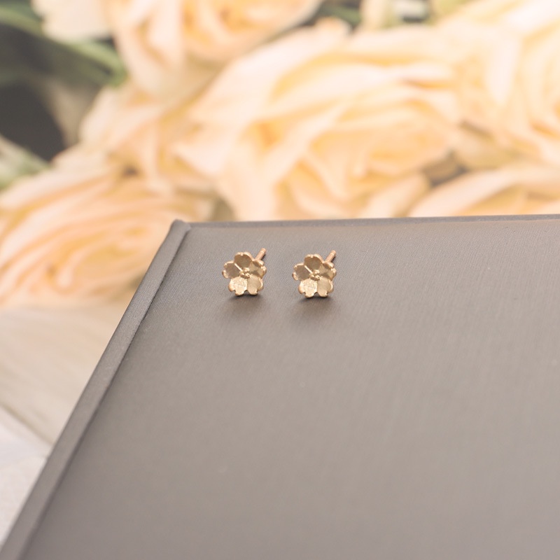 S925 Hoa tai mạ vàng mini kiểu dáng ngọt ngào thời trang dành cho nữ