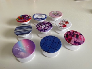 Giá đỡ điện thoại popsocket tông tím aesthetic