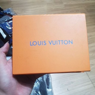 Thắt lưng LV