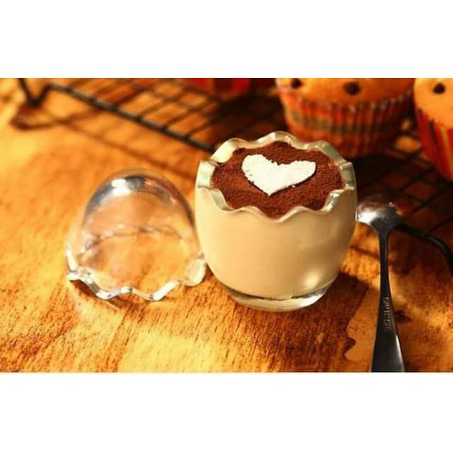 Trứng thủy tinh nhỏ 60ml | BigBuy360 - bigbuy360.vn