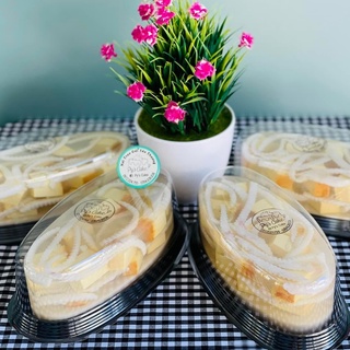 100 Hộp oval đế đen đựng bánh mì hoa cúc - Hộp oval H12 đế đen đựng bánh gato phô mai