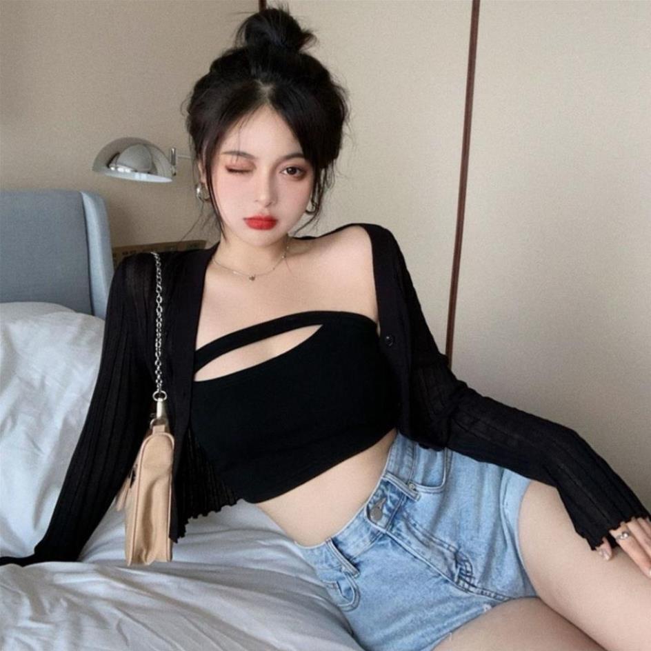 Áo croptop nữ hở vai dây chéo ngực kiểu ôm body chất vải cotton co giãn tốt