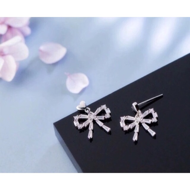 Khuyên tai nụ tim treo nơ siêu đẹp sáng bạc ta