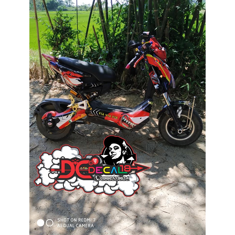 tem trùm xe xmen cá mập đỏ đen