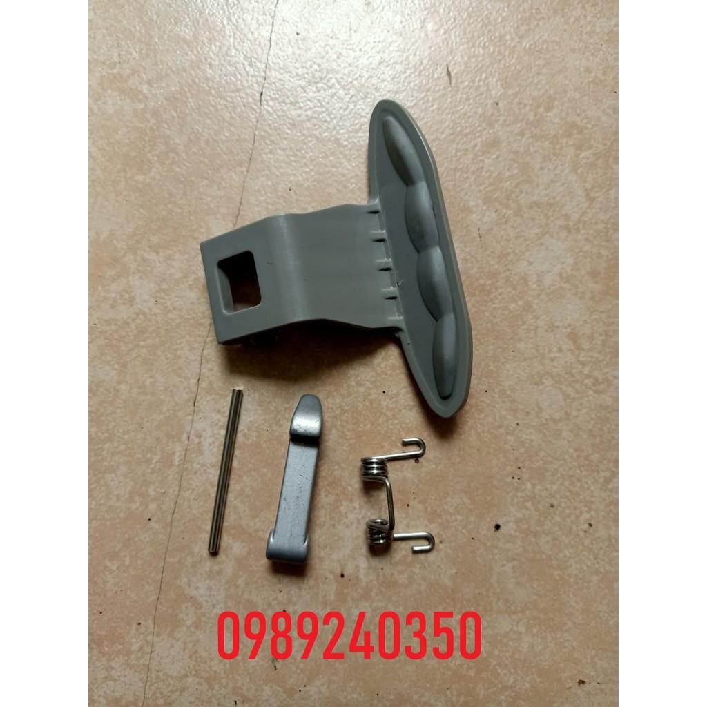 Bộ tay nắm gồm lò xo, chốt, lẫy cửa máy giặt LG 8kg, 9kg mới chính hãng