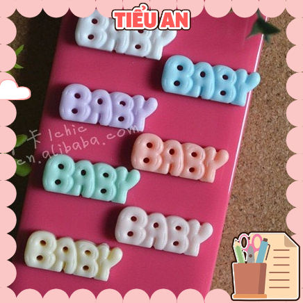 Charm (C470) Slime/ Dụng Cụ Charm Trang Trí [Ko Keo & Nút] Hình Chữ Baby (2.9X1Cm)