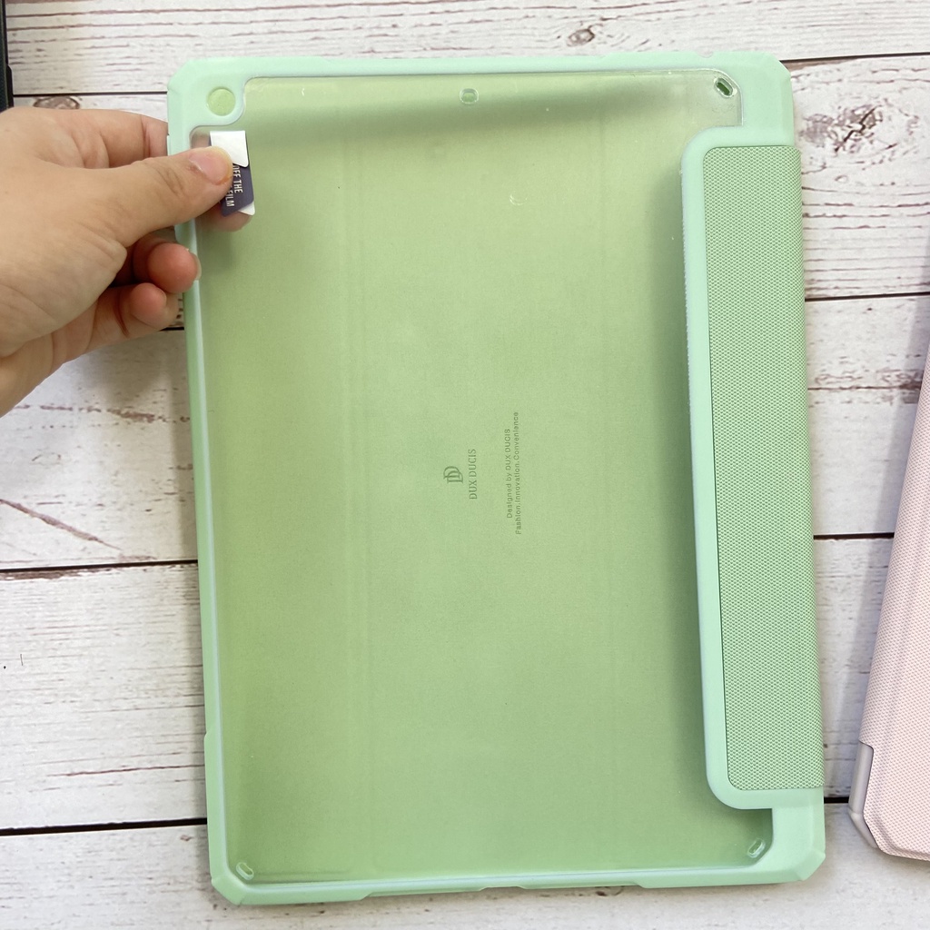 Bao da DUX DUCIS iPad 10.2 inch   - Mặt lưng trong, Có Khay Đựng Bút - Đen